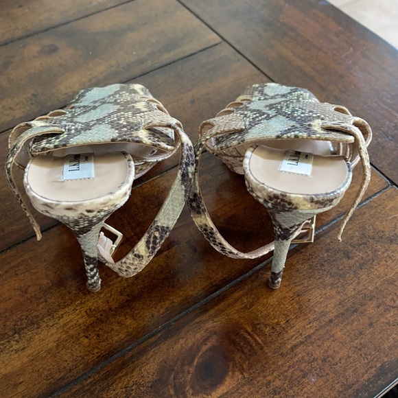 L.K.Bennett size 7 - Picture 5 of 6